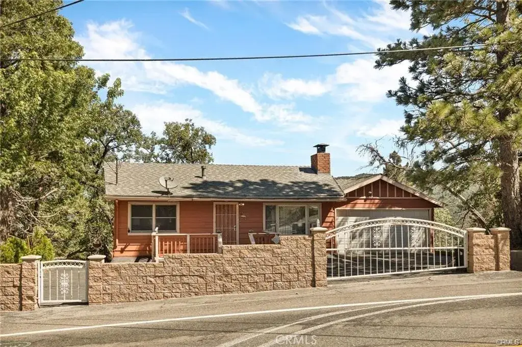 30400 Live Oak, Running Springs, CA 92382 - #1