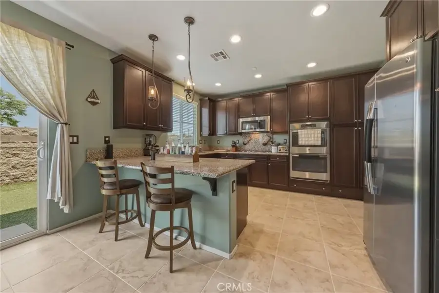 28460 Wild Rose Lane, Highland, CA 92346 - #2
