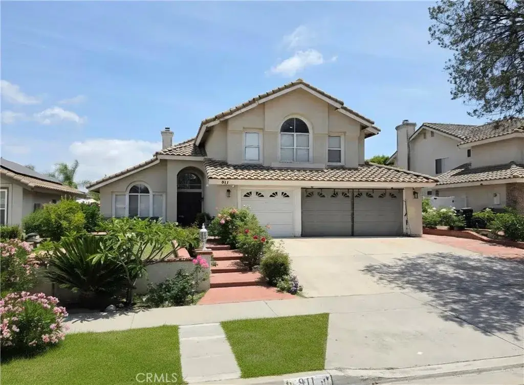 911 Homestead Road, Corona, CA 92878 - #1