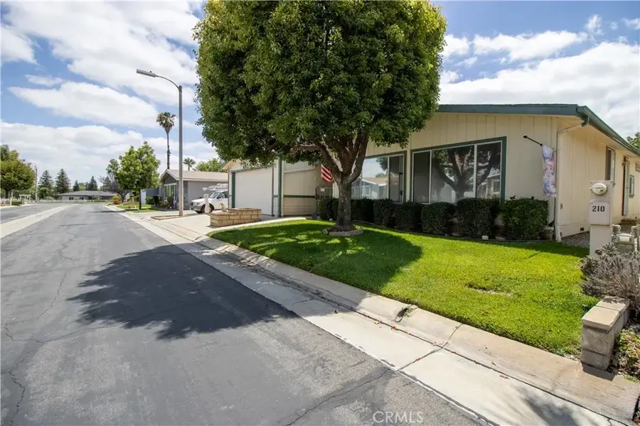 10961 Desert Lawn Dr (210 Vineyard) #210, Calimesa, CA 92320 - #2