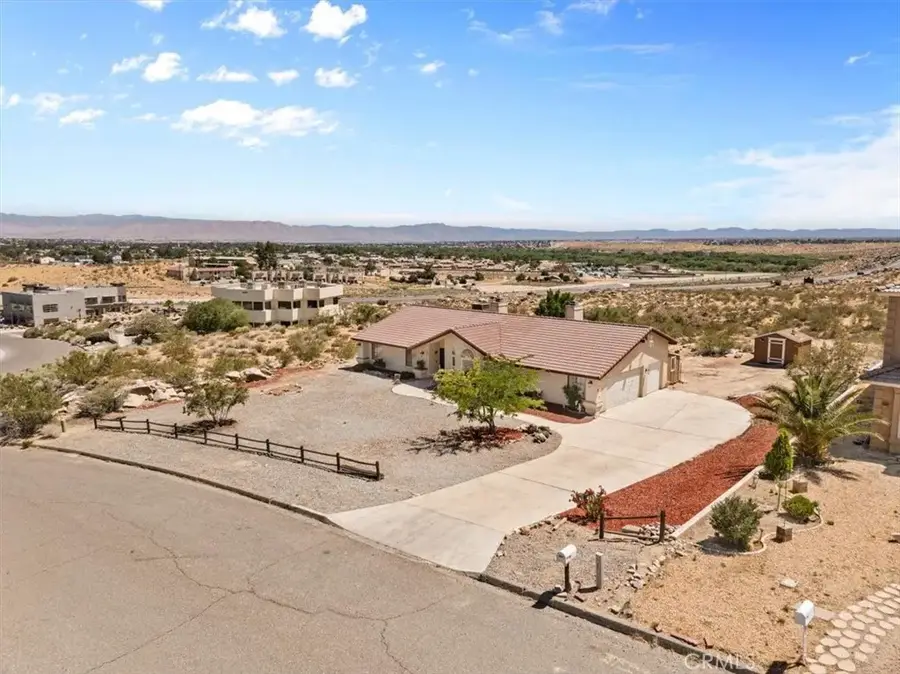 15984 Tinta Road, Apple Valley, CA 92307 - #2