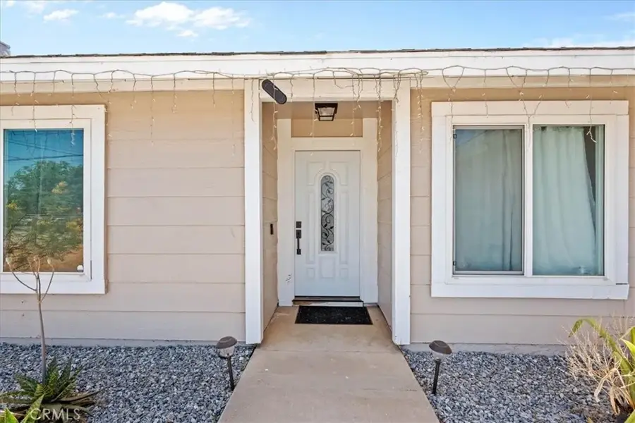 18047 Yucca St, Hesperia, CA 92345 - #3