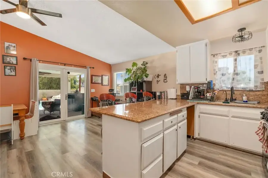 17343 Anastasia, Fontana, CA 92335 - #2