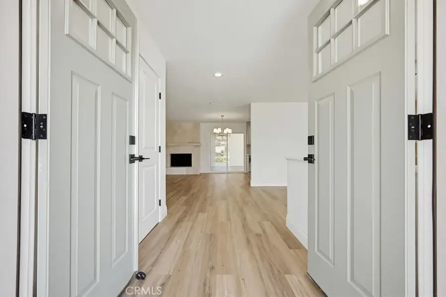 109 E Francis Street, Corona, CA 92879 - #2