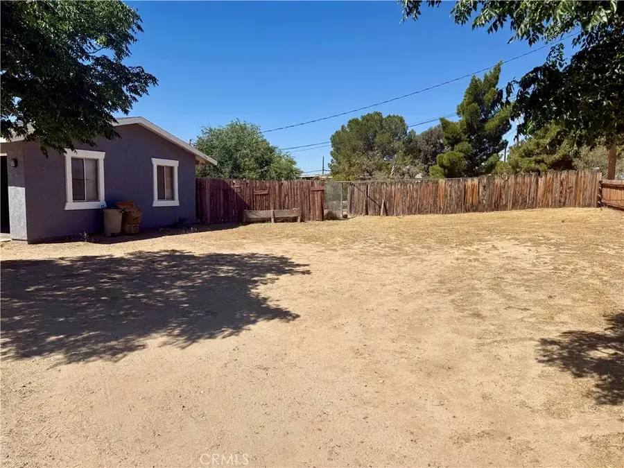18393 Mojave, Hesperia, CA 92345 - #2