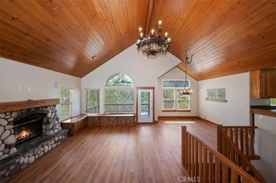 992 Sandalwood, Lake Arrowhead, CA 92352 - #2