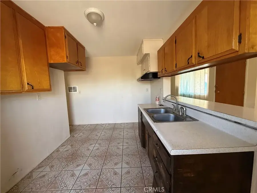 453 E F, Colton, CA 92324 - #2
