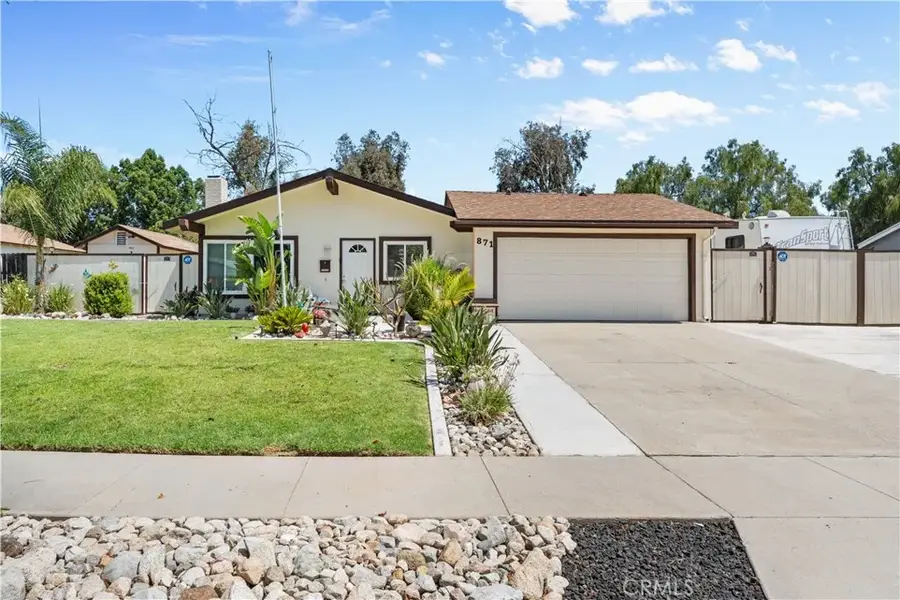 871 W Francis, Corona, CA 92882 - #2