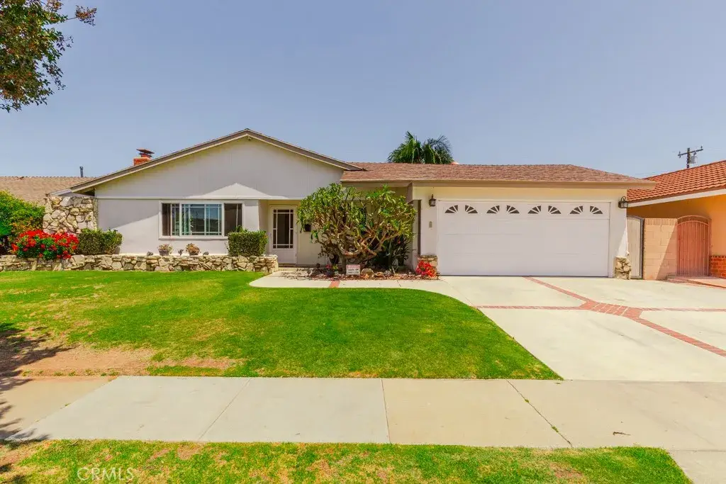 9331 La Cortinilla Avenue, Fountain Valley, CA 92708 - #1