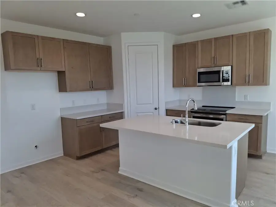 29211 Santa Fe Springs, Winchester, CA 92596 - #3