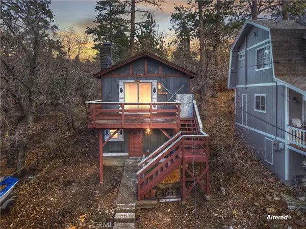 245 Vista, Sugarloaf, CA 92386