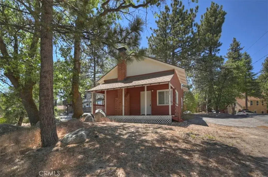 572 Dahlia, Green Valley Lake, CA 92341 - #1