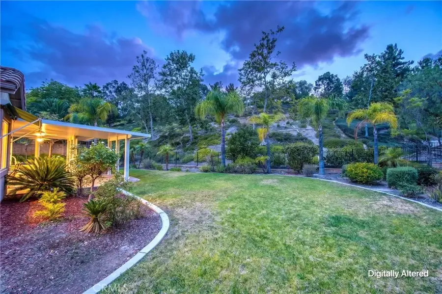 4412 Signature Dr, Corona, CA 92883 - #2