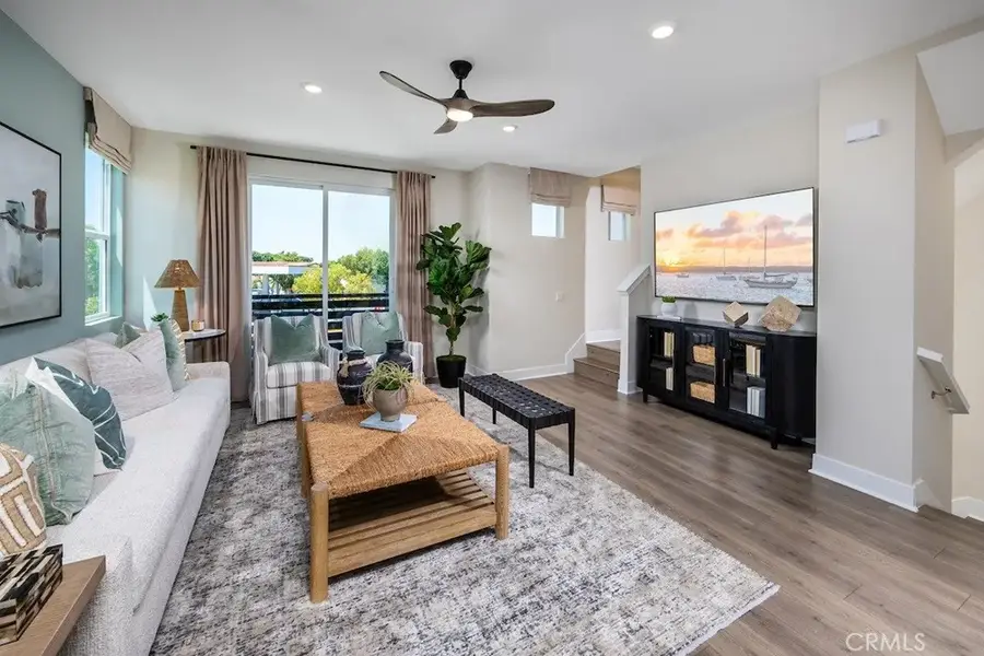 1064 E Overlook Drive, Orange, CA 92867 - #3
