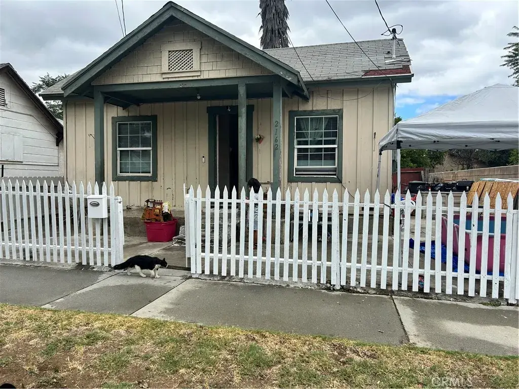 2162 5th Street, Riverside, CA 92507 - #1