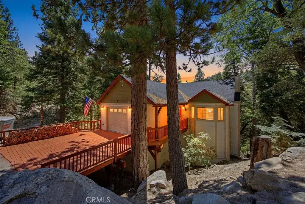 915 Brentwood Drive, Lake Arrowhead, CA 92352 - #1