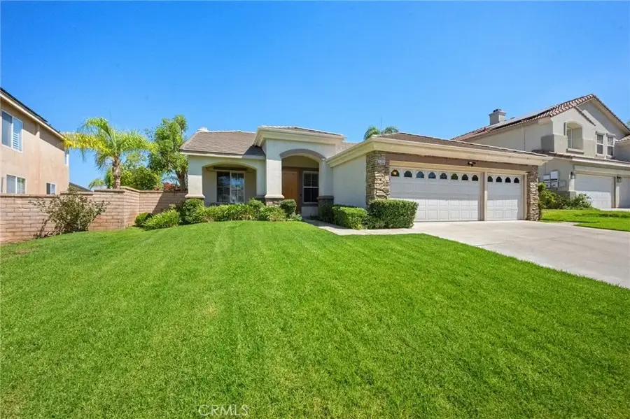 4248 Castlepeak Drive, Corona, CA 92883 - #2