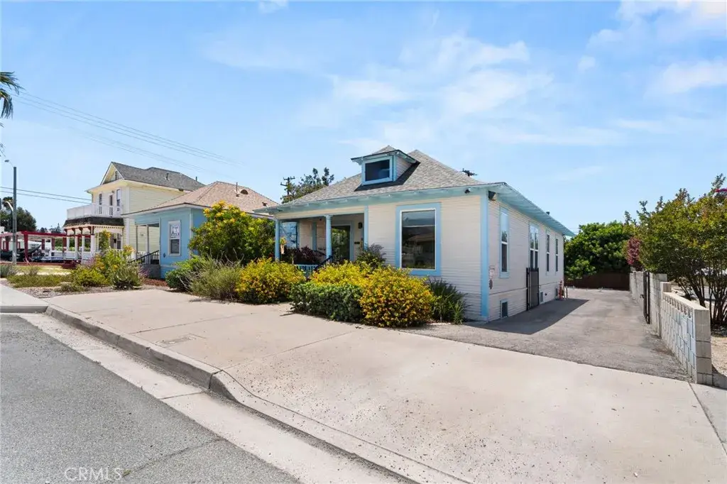 1107 Orange, Redlands, CA 92374 - #1