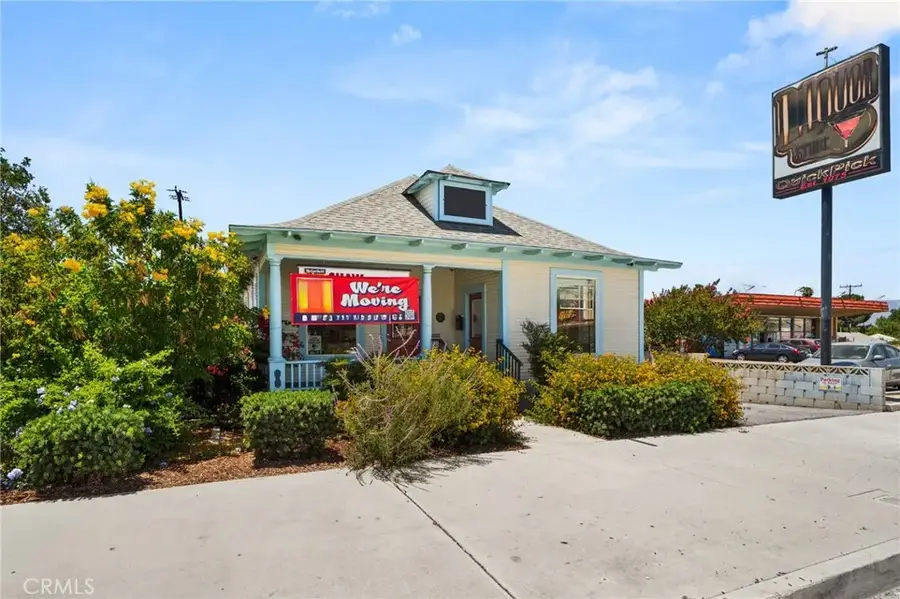 1107 Orange, Redlands, CA 92374 - #3