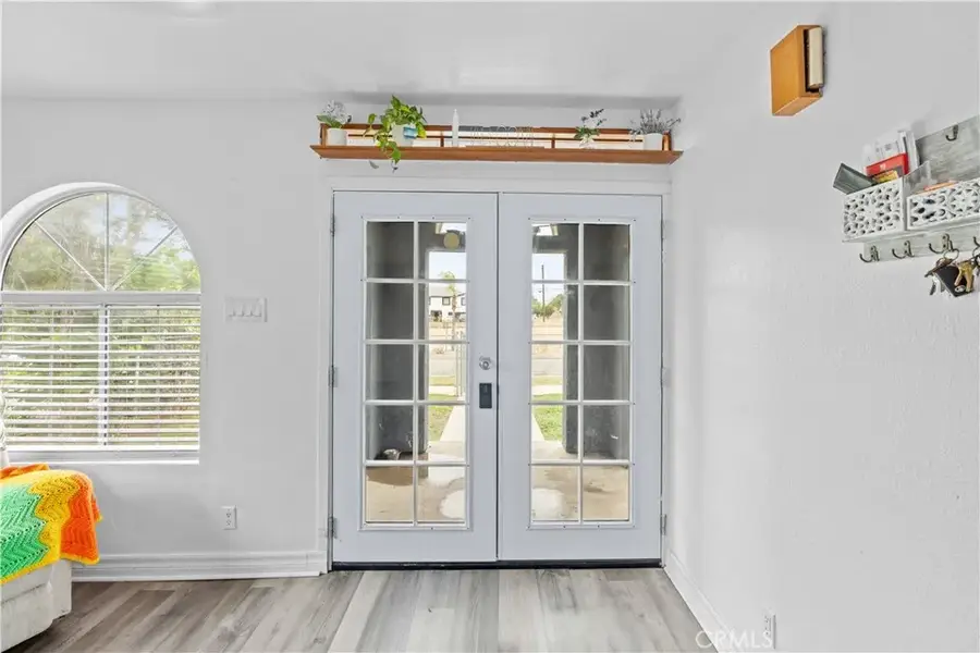 243 W C St., Colton, CA 92324 - #3