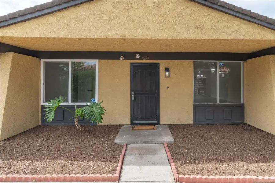 1231 S Buena Vista, Hemet, CA 92543 - #2
