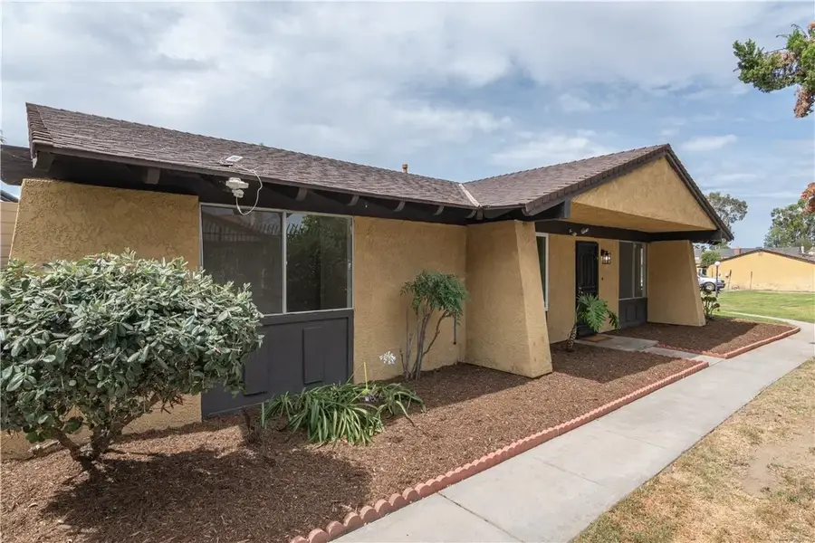 1231 S Buena Vista, Hemet, CA 92543 - #3