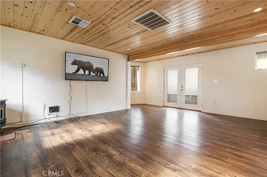 137 E Barker, Big Bear City, CA 92314 - #3