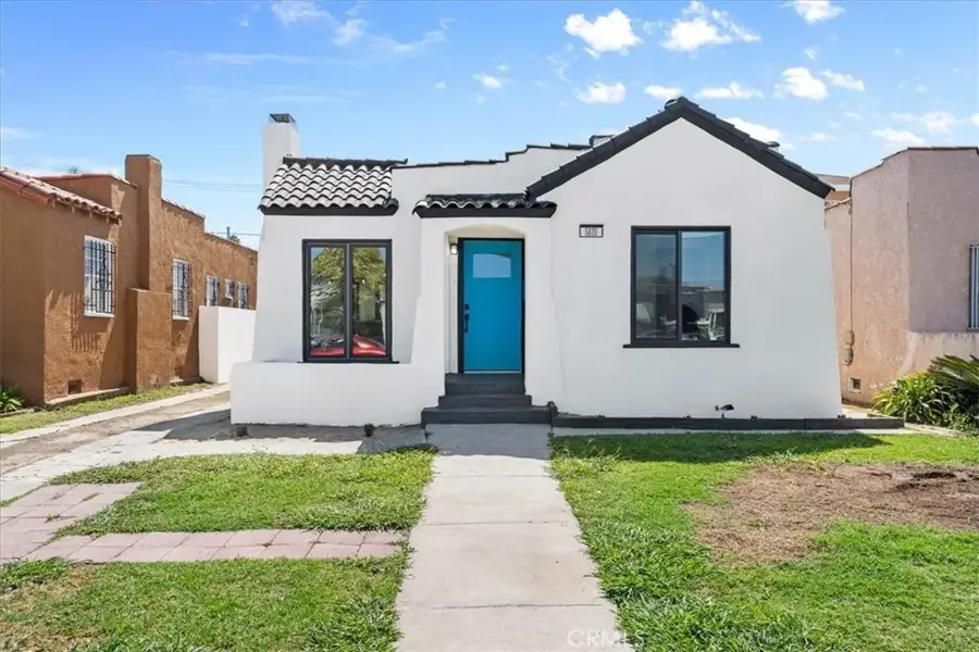 5820 S Van Ness, Los Angeles, CA 90047 - #2
