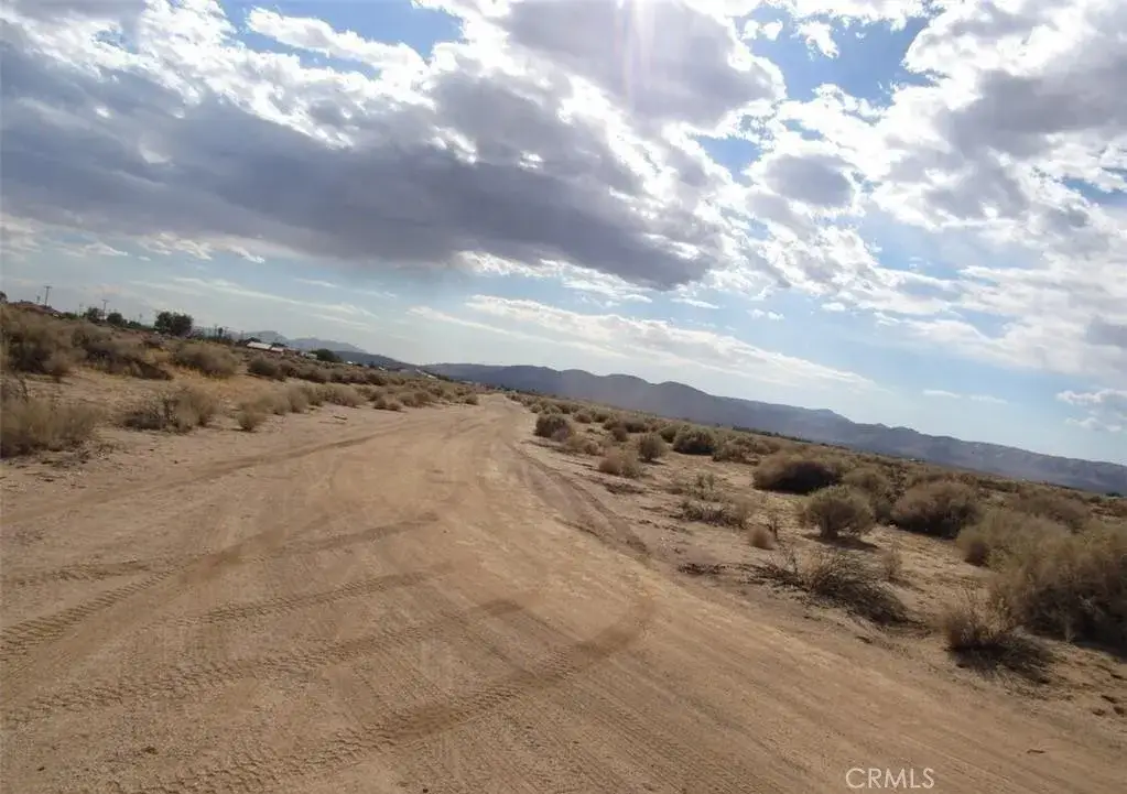 0 213-328-09-00-8 Bolden, California City, CA 93505 - #1