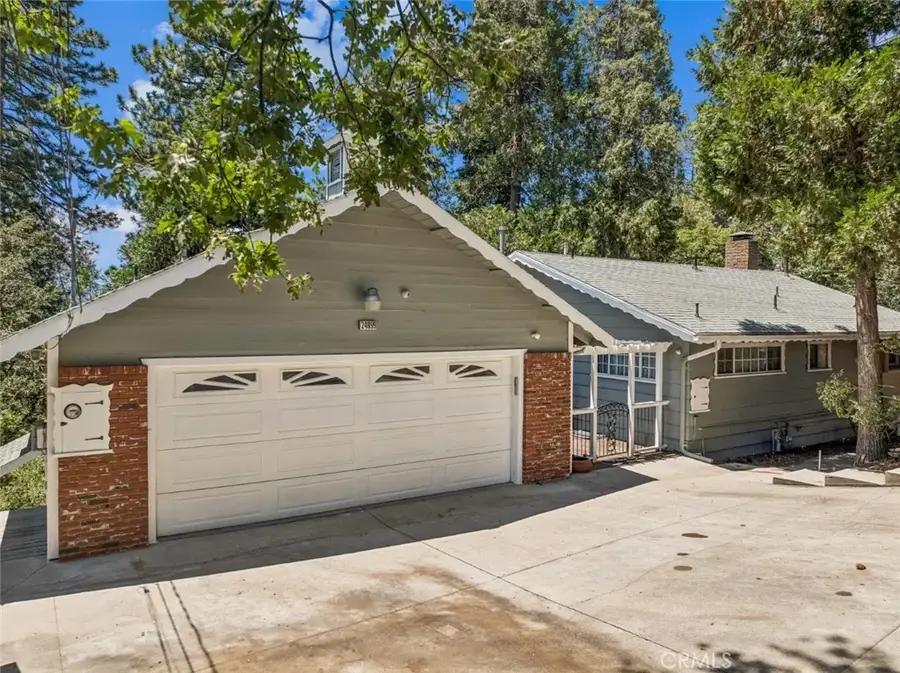 24899 Basel, Crestline, CA 92325 - #3