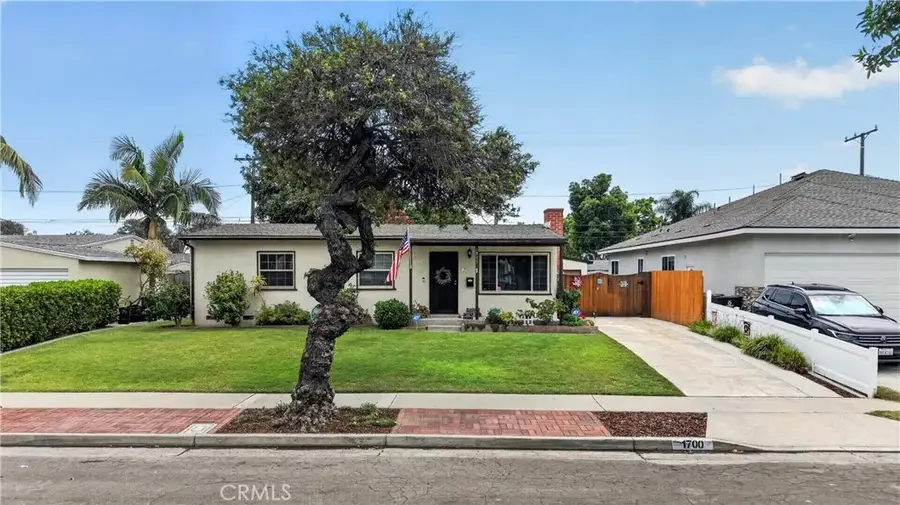 1700 W Ash, Fullerton, CA 92833 - #3