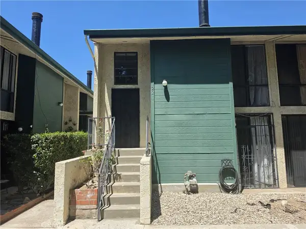11107 Arminta Street #22, Sun Valley, CA 91352