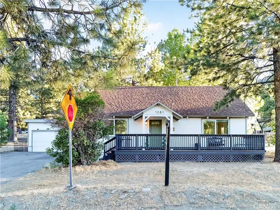 1081 Apple Avenue, Wrightwood, CA 92397 - #2