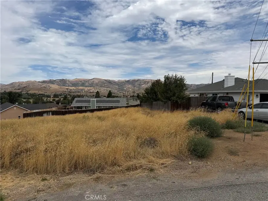 21105 Hillcrest, Tehachapi, CA 93561 - #3