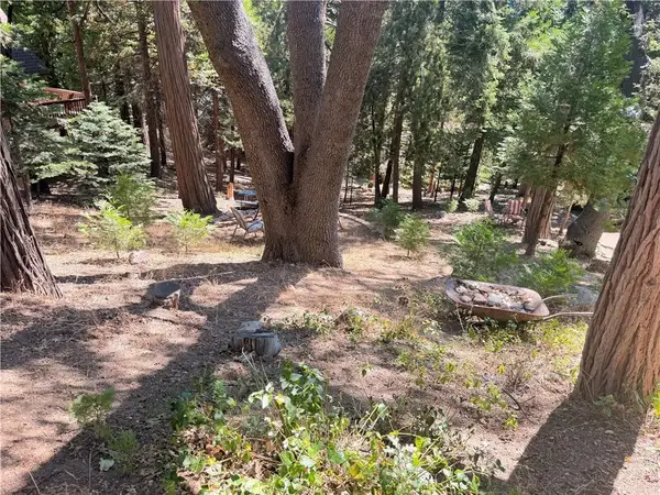 357 Castle Gate, Lake Arrowhead, CA 92352