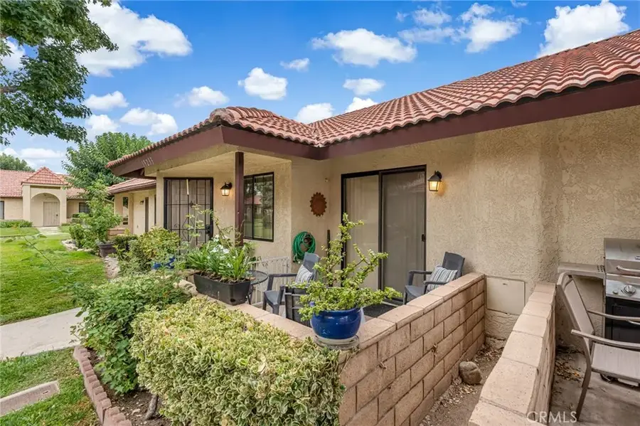 19233 Elm, Apple Valley, CA 92308 - #2