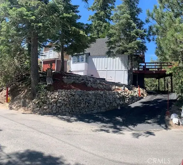 26325 Lake Forest, Twin Peaks, CA 92391