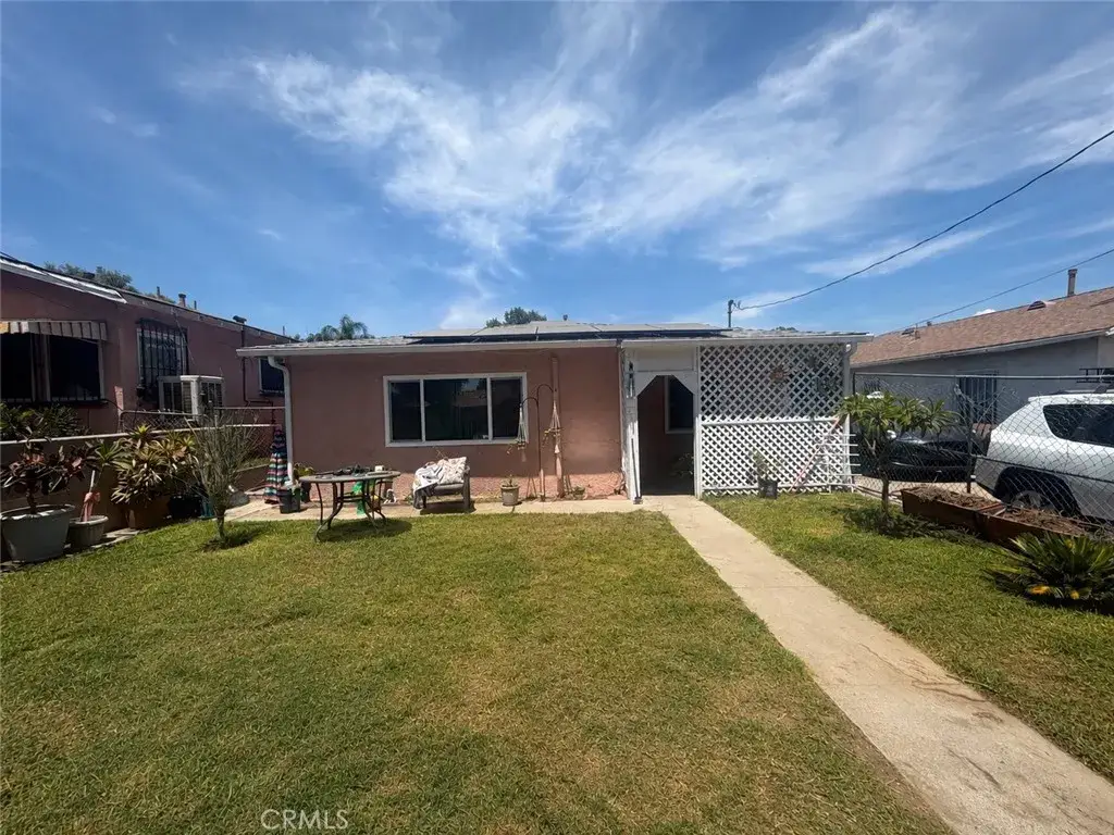 1526 W 8th, San Bernardino, CA 92411 - #1