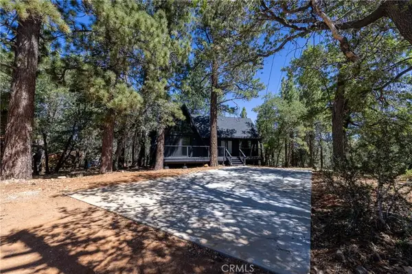 1592 Trinity Court, Big Bear City, CA 92314