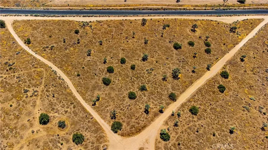 0 Vinton, Phelan, CA 92371 - #3