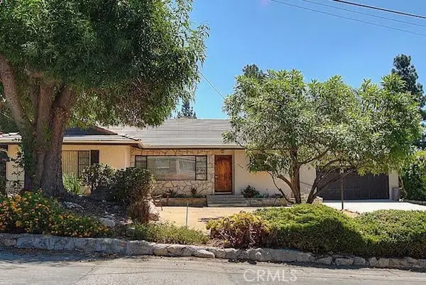 4808 El Sereno, La Crescenta, CA 91214