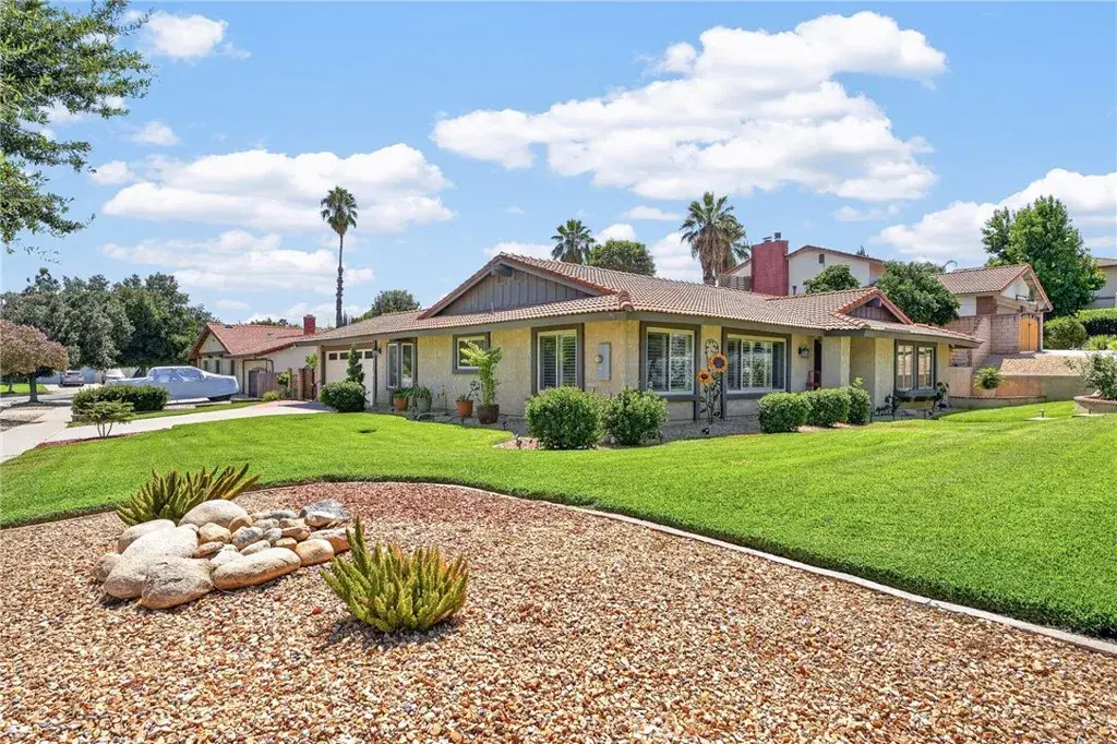 161 Channing Street, Redlands, CA 92373 - #1