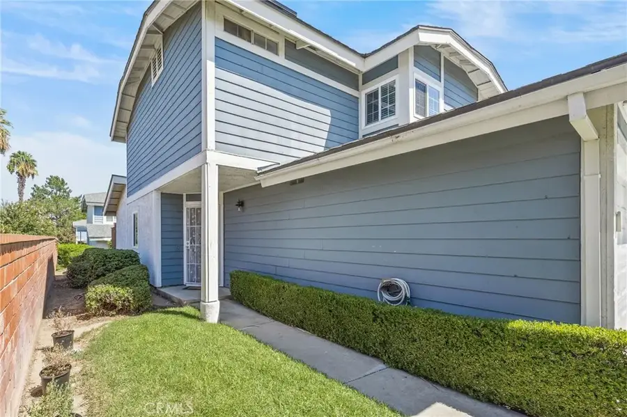 921 Boon Place #A, Corona, CA 92881 - #3