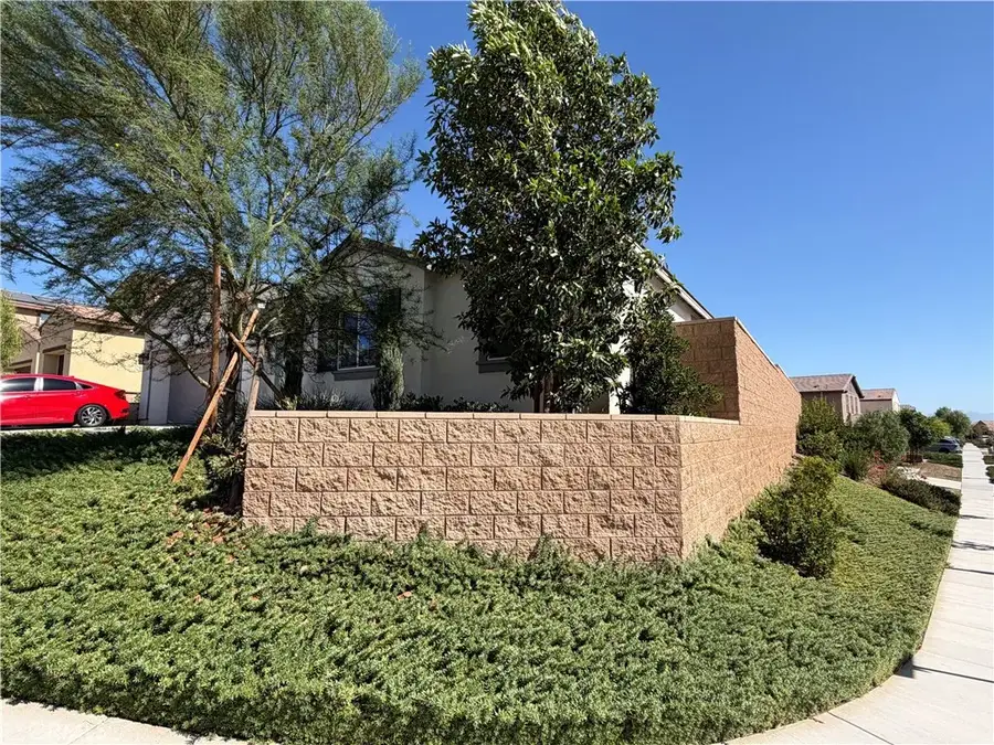6594 Zion, Jurupa Valley, CA 92509 - #3