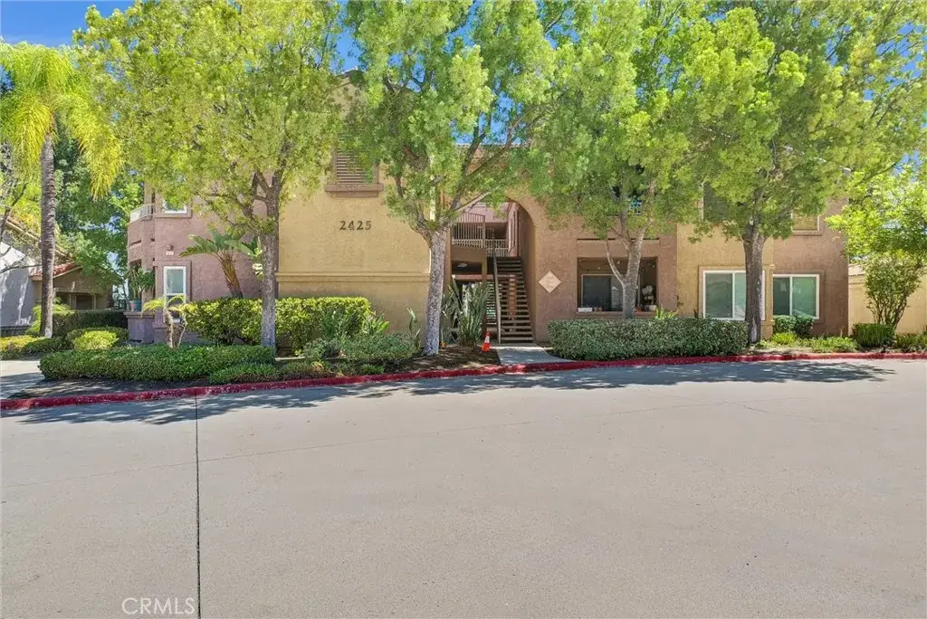 2425 Del Mar, Corona, CA 92882 - #1