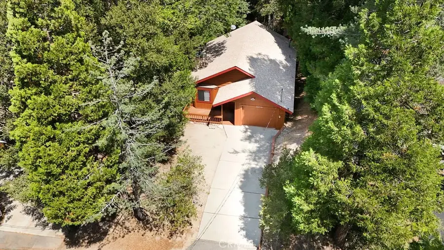 24776 Basel, Crestline, CA 92325 - #2