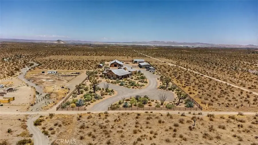 2132 South, Pinon Hills, CA 92372 - #2