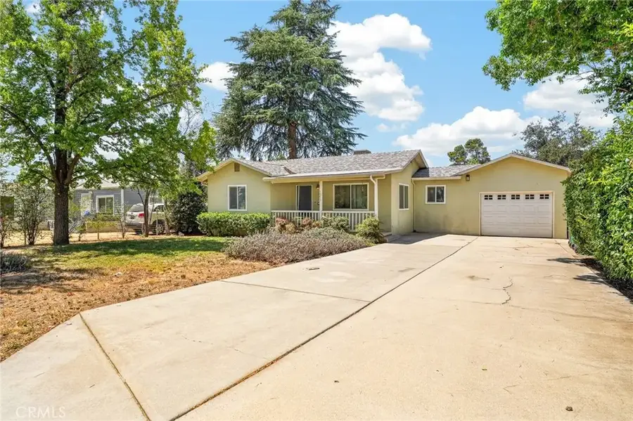1073 Palm, Beaumont, CA 92223 - #2