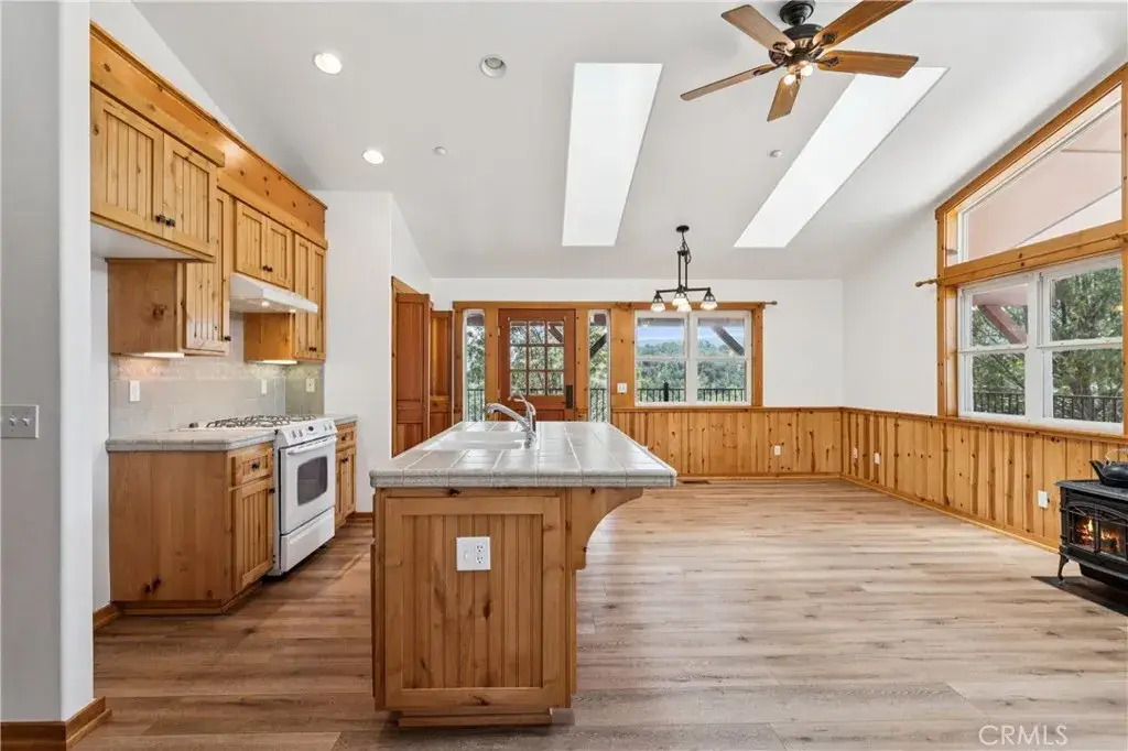285 Lilac Way, Cedar Glen, CA 92321 - #1
