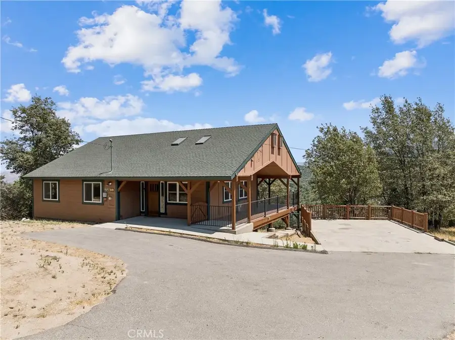 285 Lilac Way, Cedar Glen, CA 92321 - #2